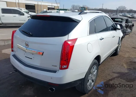 2015 Cadillac Srx Luxury Collection z USA, uszkodzony, nr VIN 3GYFNBE31FS546795